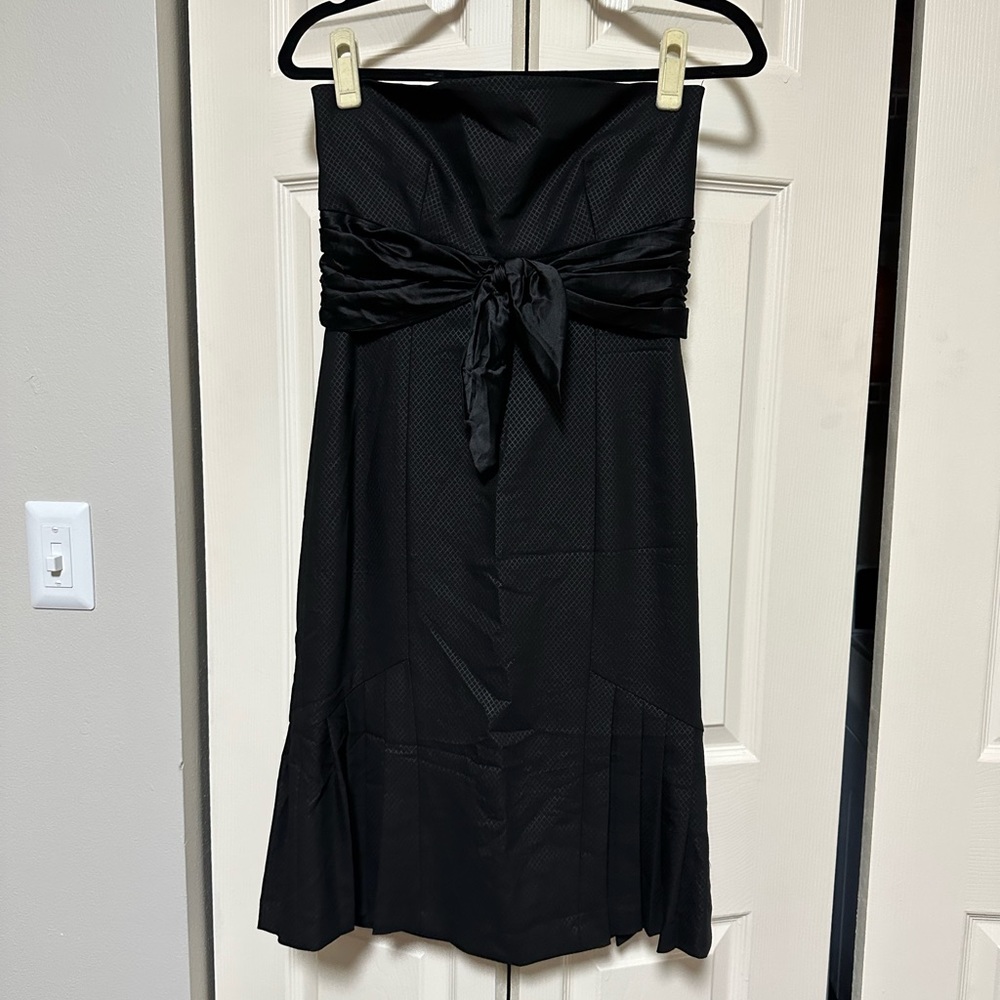 Bebe little black strapless dress